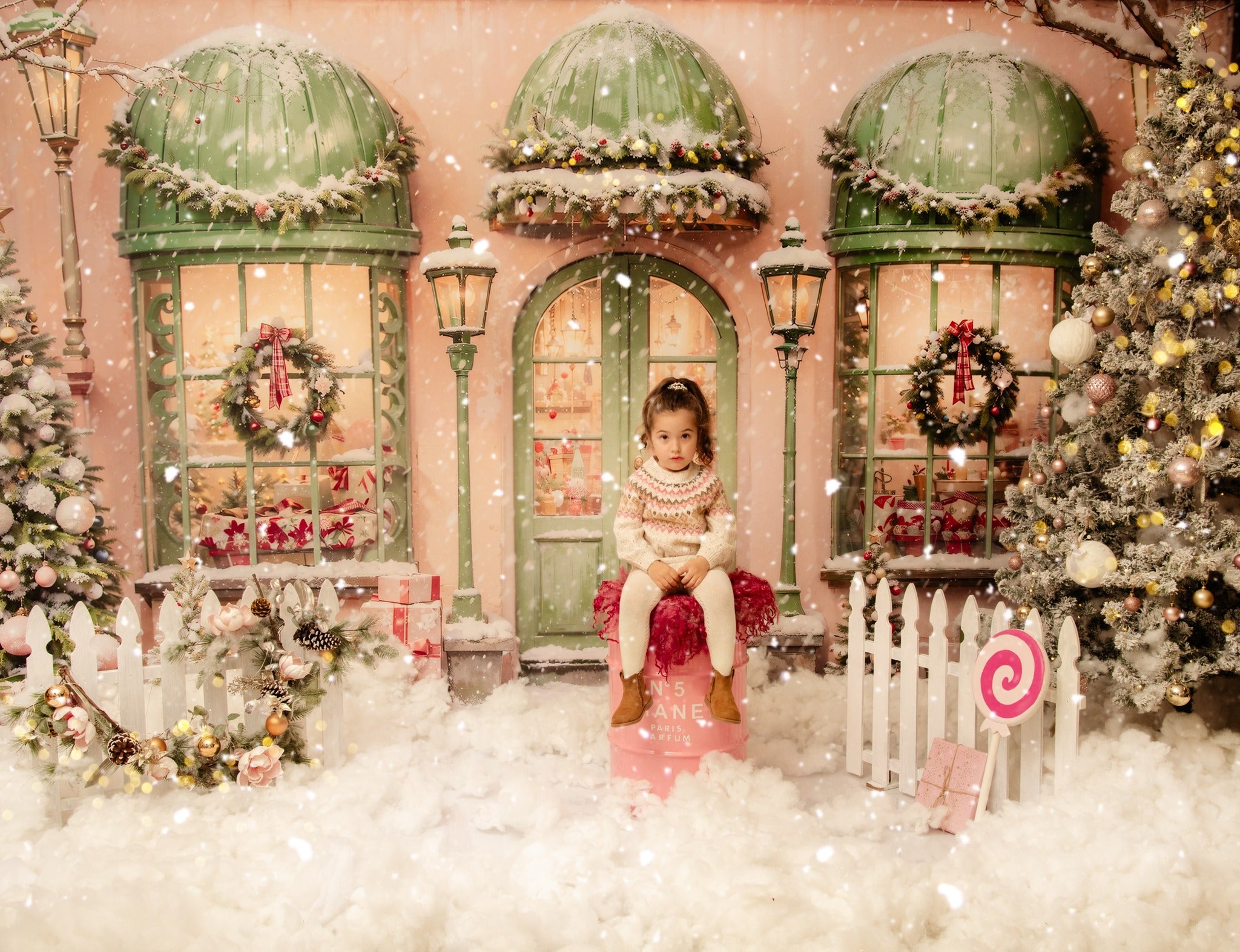 Kate Weihnachten Rosa Haus Schnee Geschenk Straße Hintergrund entworfen von Emetselch