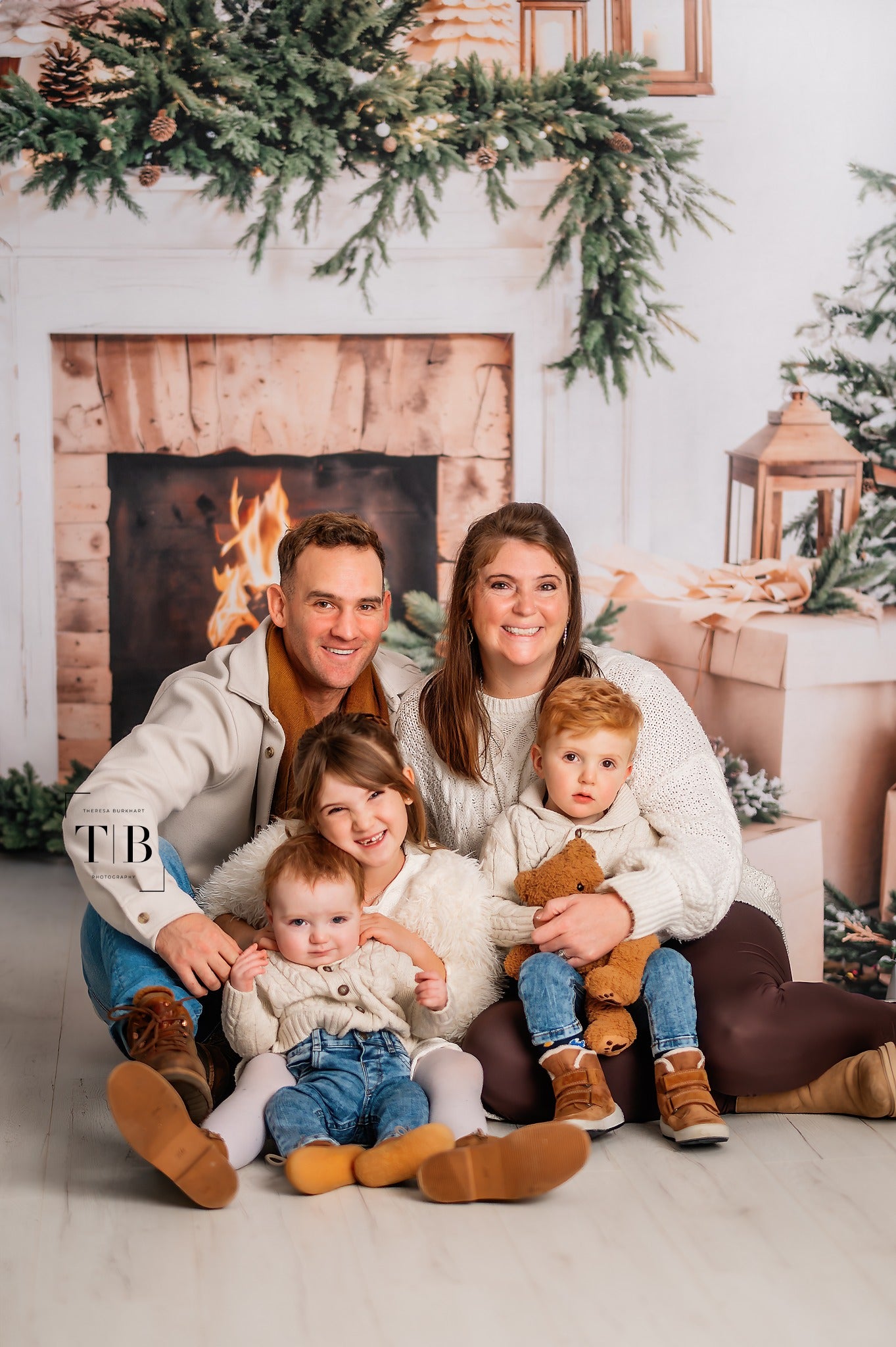 Kate Weihnachten baum Weißer Kamin Geschenkbox Hintergrund entworfen von Emetselch