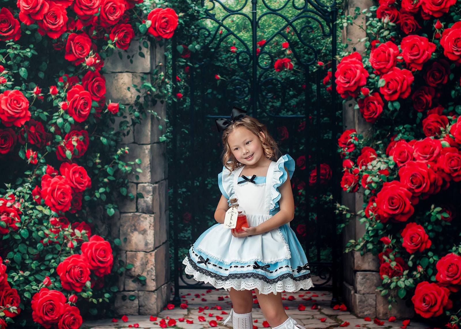 Kate Rote Rosen Gartenpforte Hintergrund entworfen von Emetselch