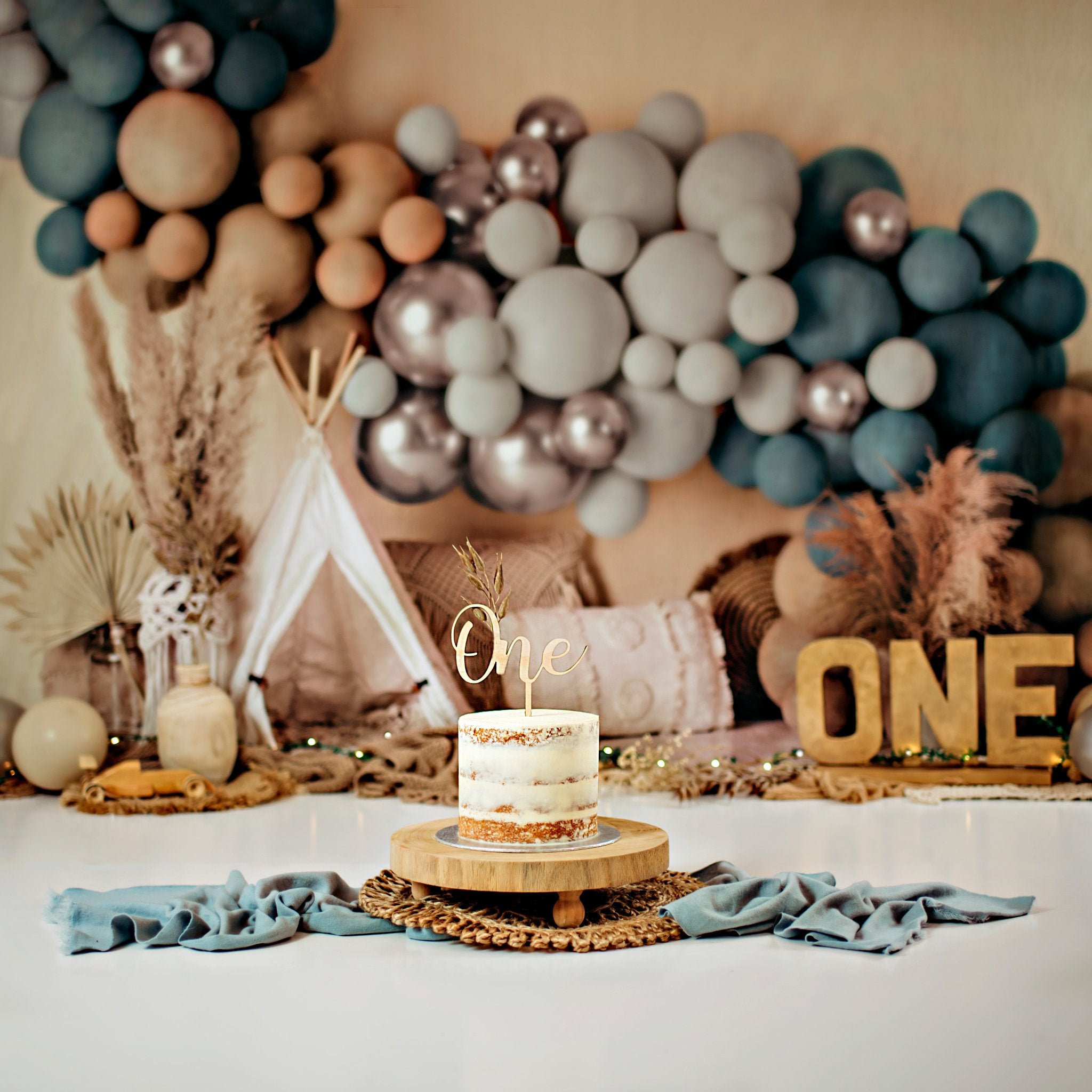 Kate Boho Ballons Zelt Hintergrund blau von Mandy Ringe Photography - Kate Backdrop.de