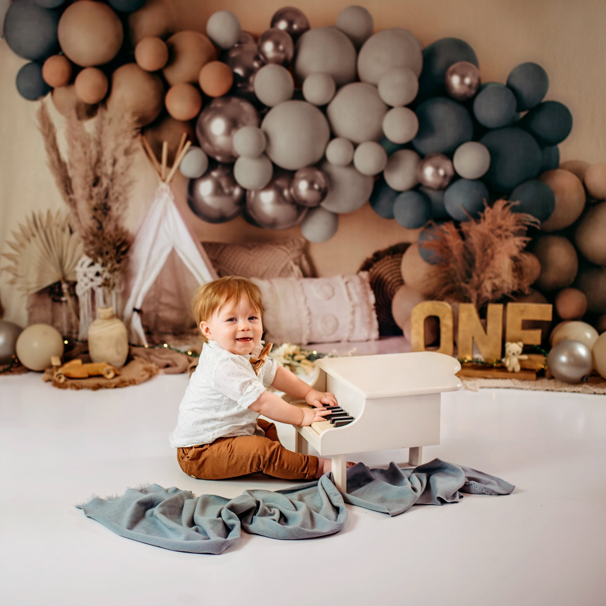 Kate Boho Ballons Zelt Hintergrund blau von Mandy Ringe Photography - Kate Backdrop.de